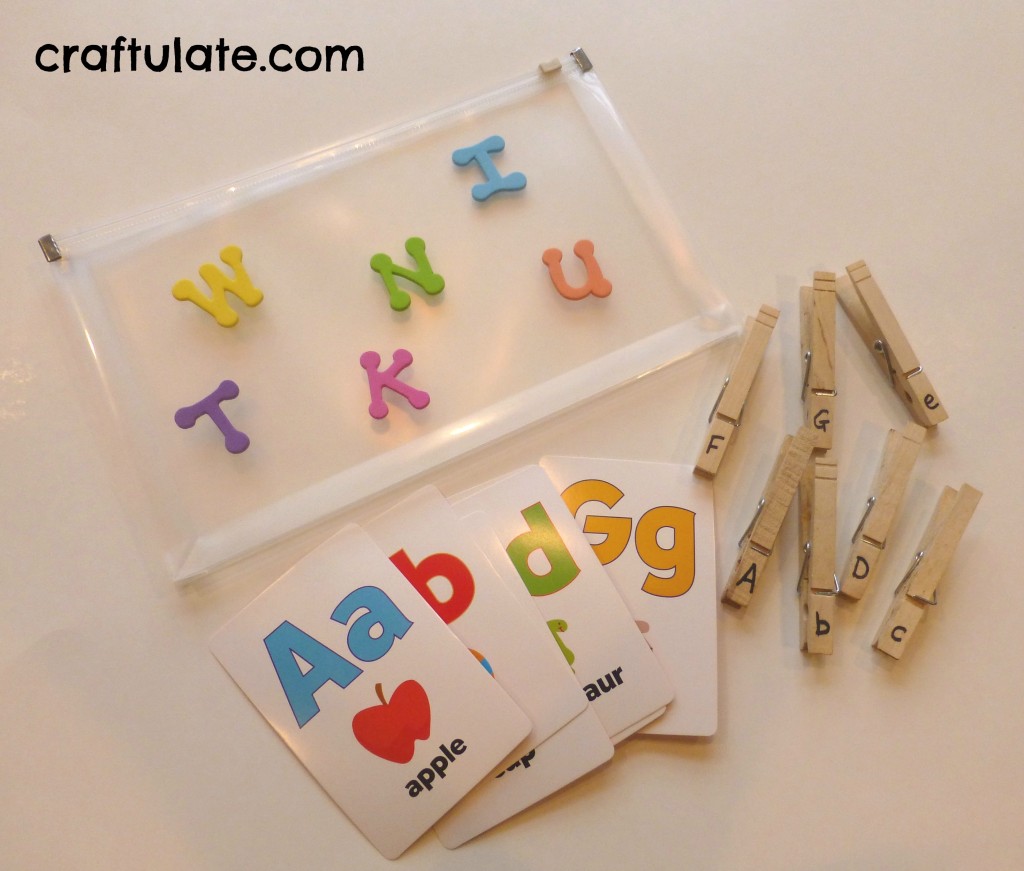 Craftulate: Clothespin Letter Match Busy Bag [Fine Motor Fridays]