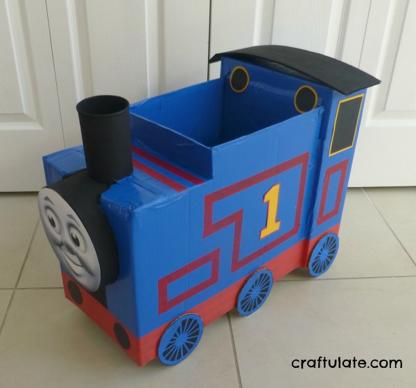 thomas the tank engine costume diy